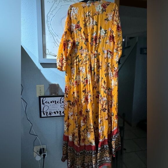 FARM Rio Anthropologie Soigne Floral Wrap Maxi Dress Size L NWT - Picture 3 of 15